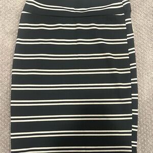 Lularoe Cassie Striped Black and White Women's Skirt size M